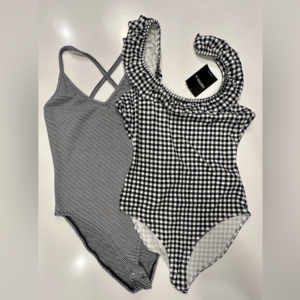 Forever 21 Bodysuit Bundle - 2 Black and White Bodysuits Size M, NWT and NWOT - Picture 10 of 10